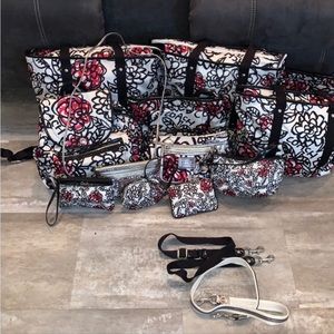 ๐ฉท๐คVINTAGE COACH POPPY GRAFFITI ED๐ค๐ฉท